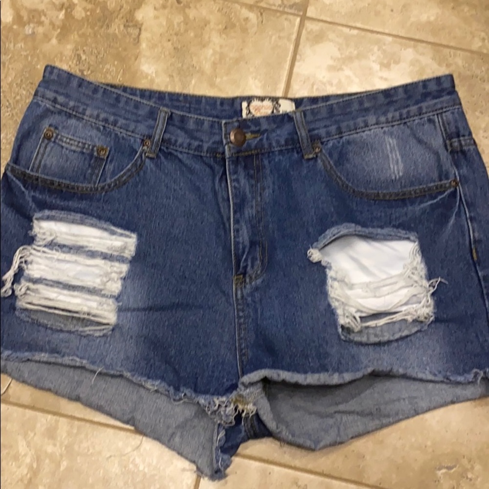 Boohoo Denim Turn Up Fray Hem Distressed Shorts